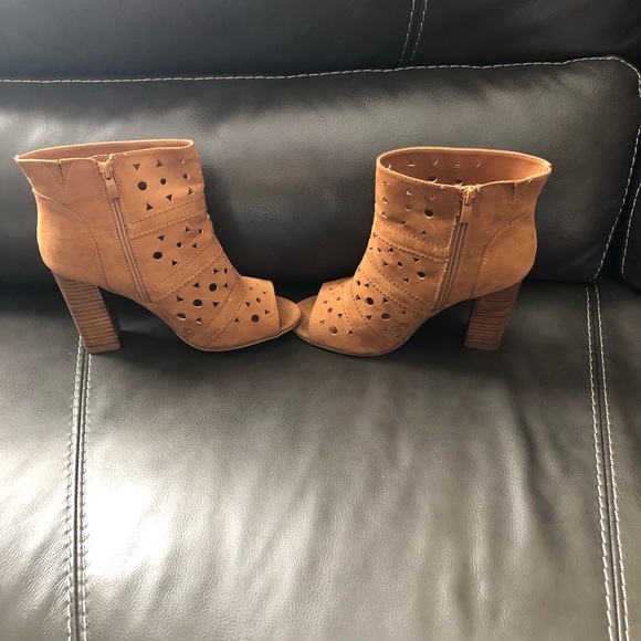 torrid Shoes - Torrid Peep Toe Suede Booties Women Tan Brown Lase